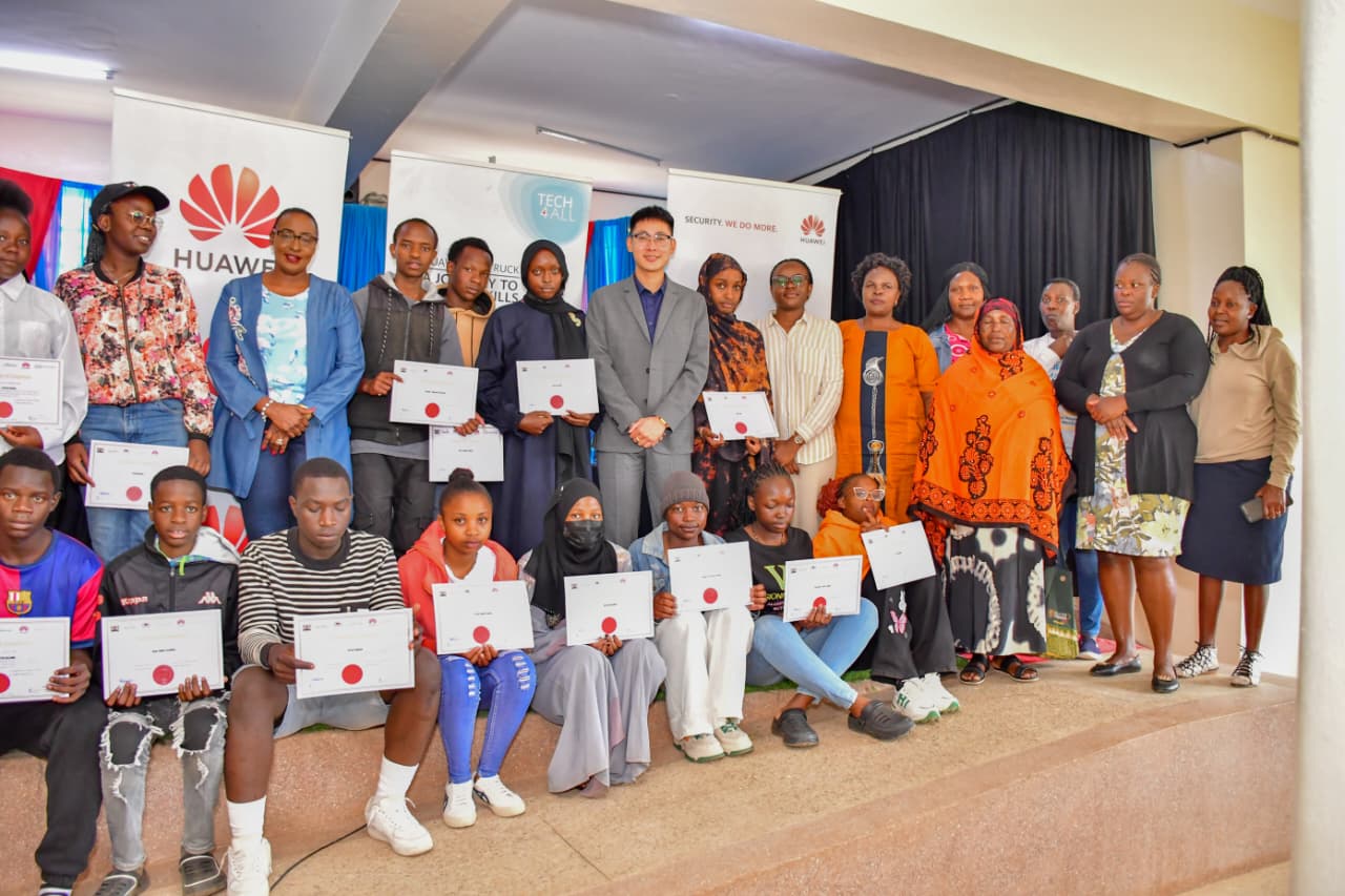 250 Youth Enter Digital Economy After DigiTruck Graduation in Dagoretti North