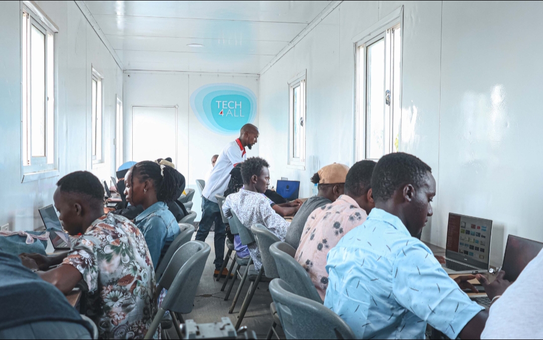 Resilience and Hope Shine as Huawei DigiTruck Graduates Youths in Lamu