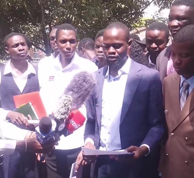Student Leaders Back Ruto, Call on Uhuru to Respect Luo Community’s Political Choice